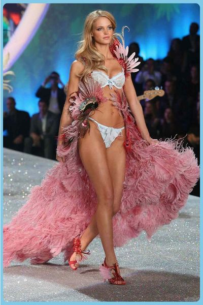Erin Heatherton Modeling