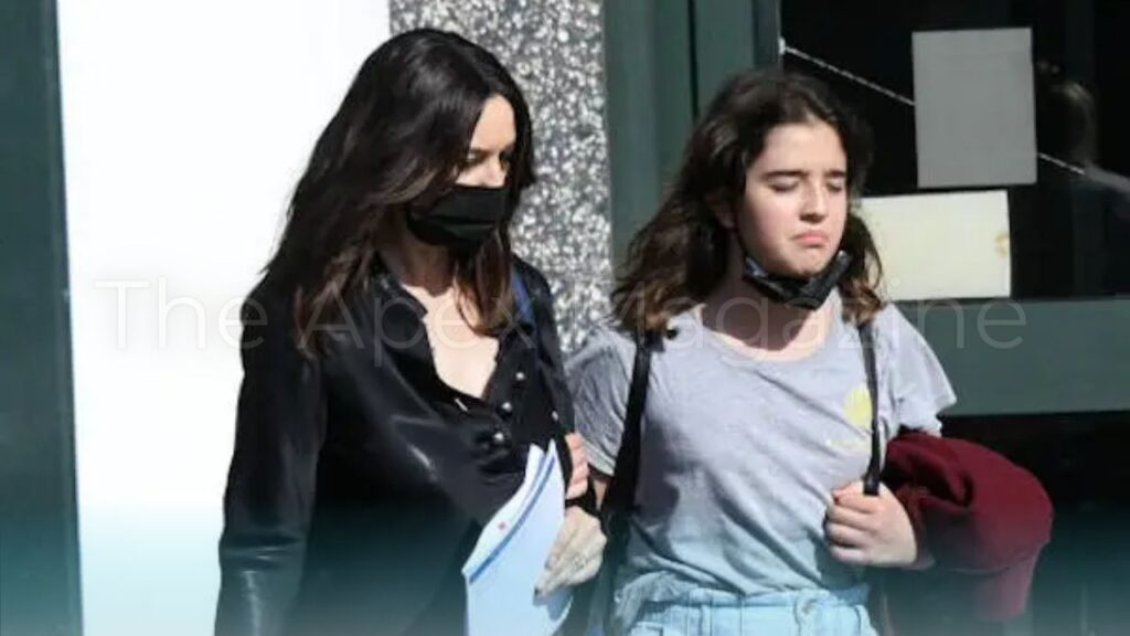Léonie Cassel with monica
